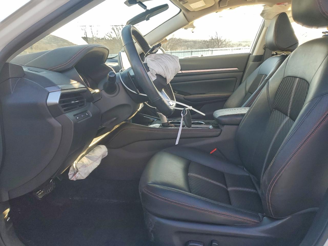 2024 NISSAN ALTIMA SR photo 7