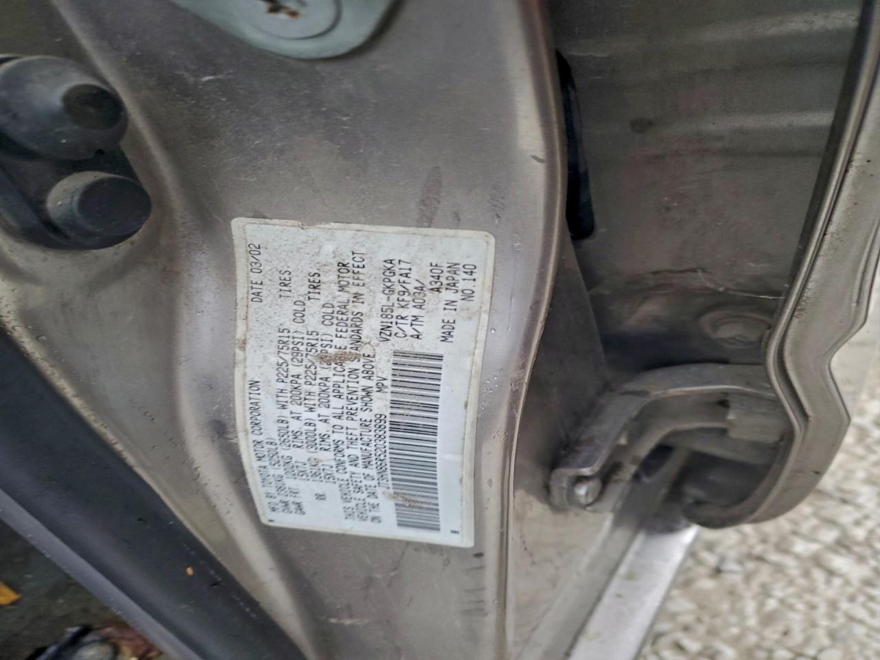 2002 TOYOTA 4RUNNER SR5 photo 12