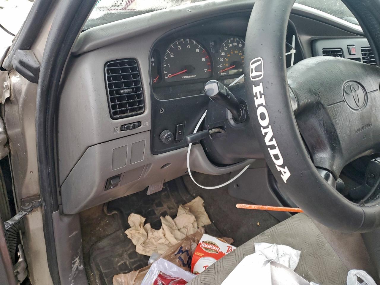 2002 TOYOTA 4RUNNER SR5 photo 9