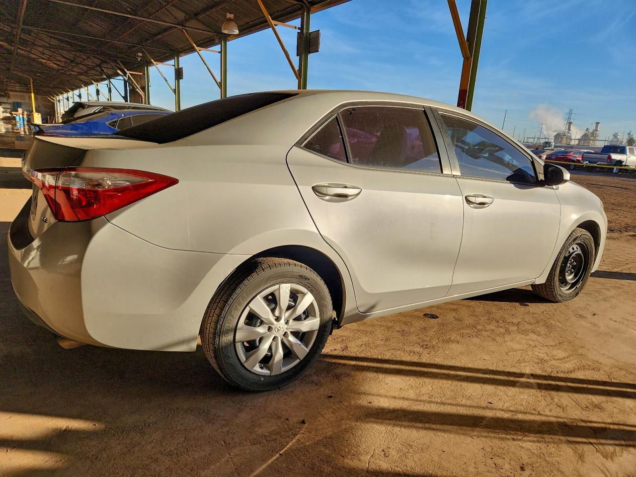 2014 TOYOTA COROLLA L photo 3