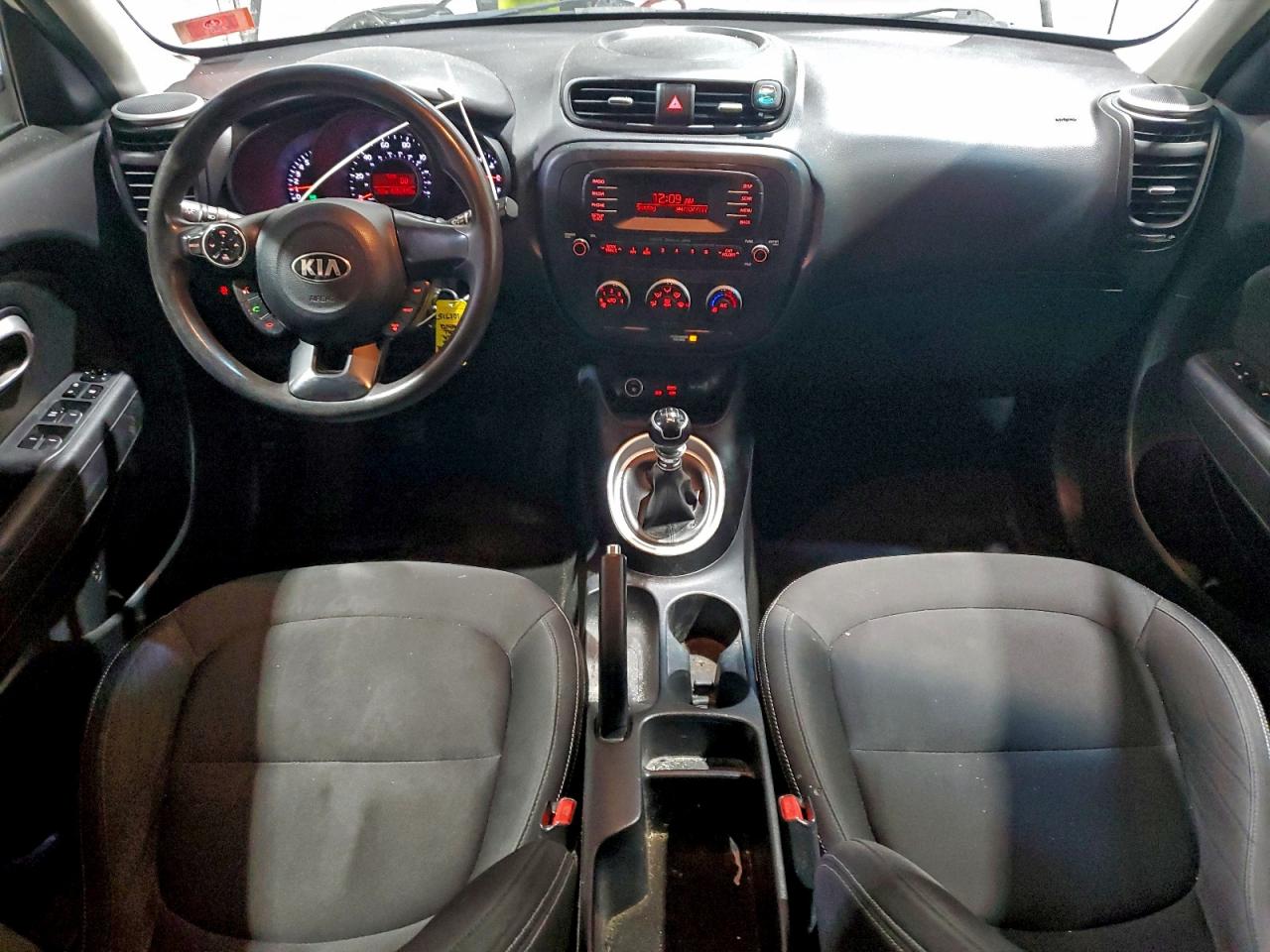 2016 KIA SOUL photo 8