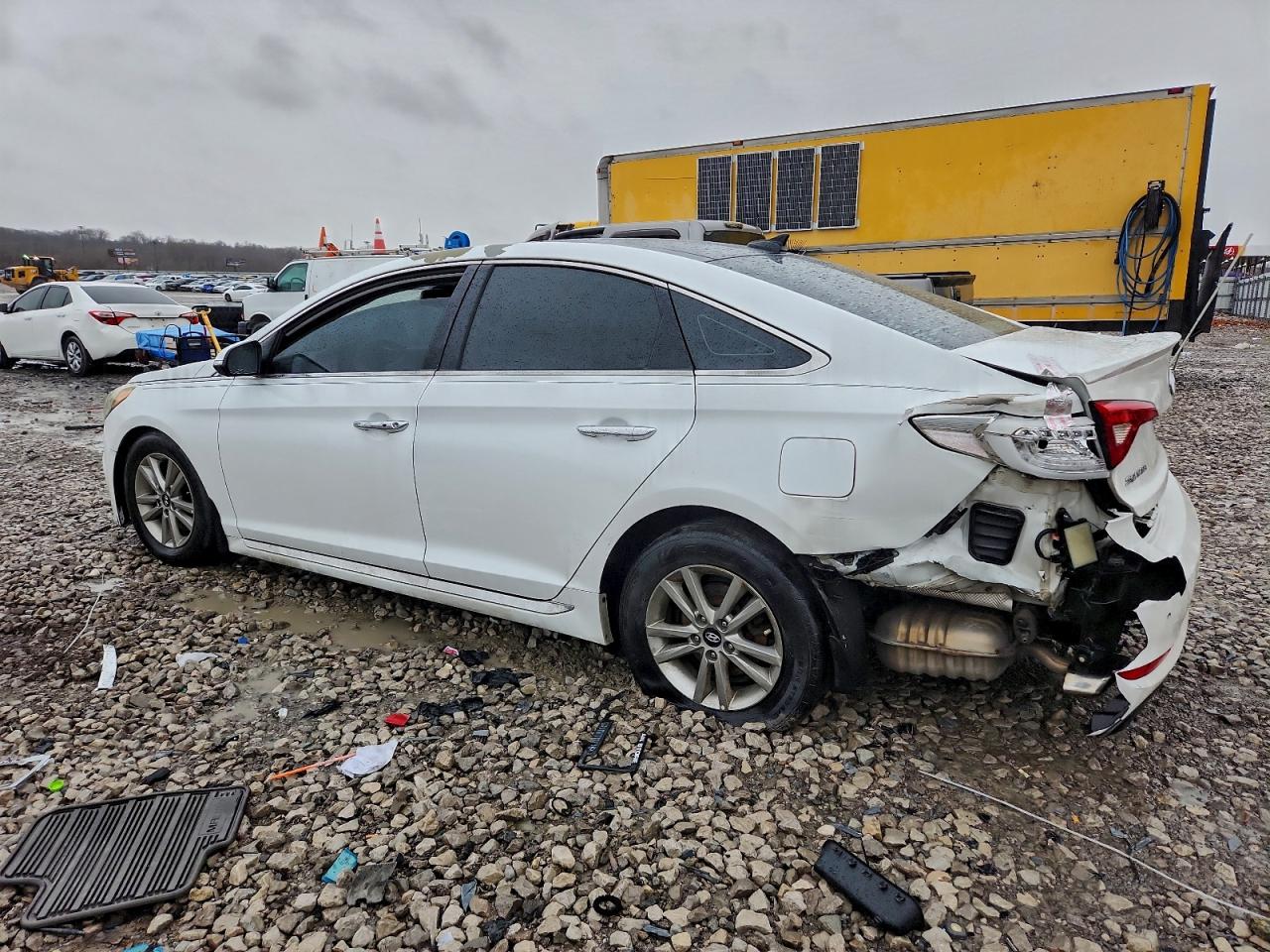 2016 HYUNDAI SONATA SPORT photo 3