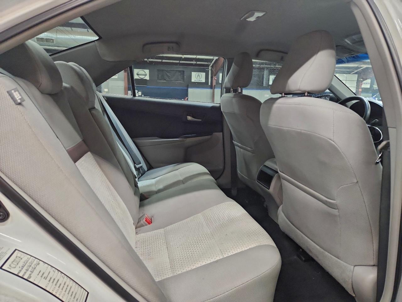 2013 TOYOTA CAMRY L photo 10