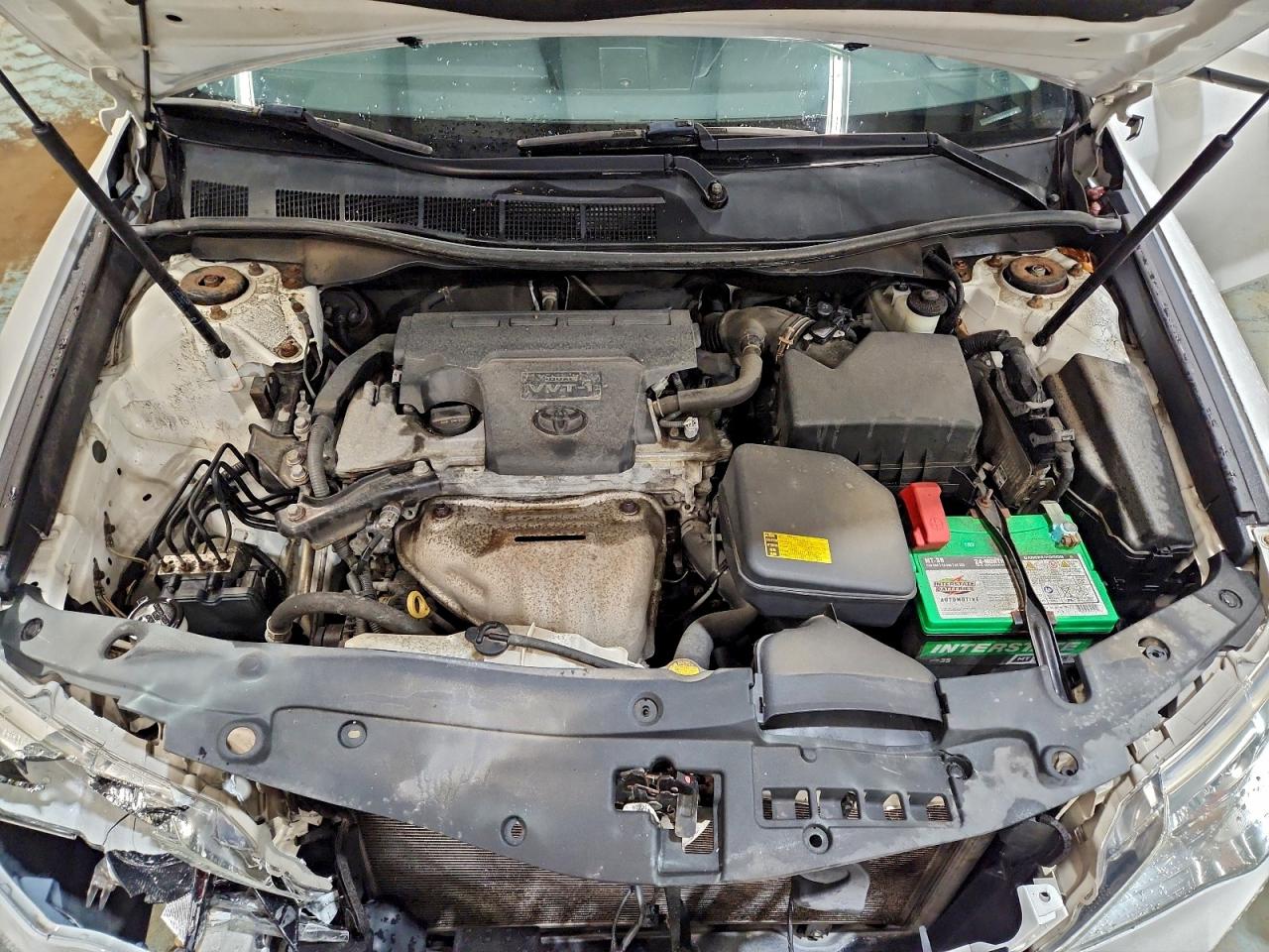 2013 TOYOTA CAMRY L photo 11