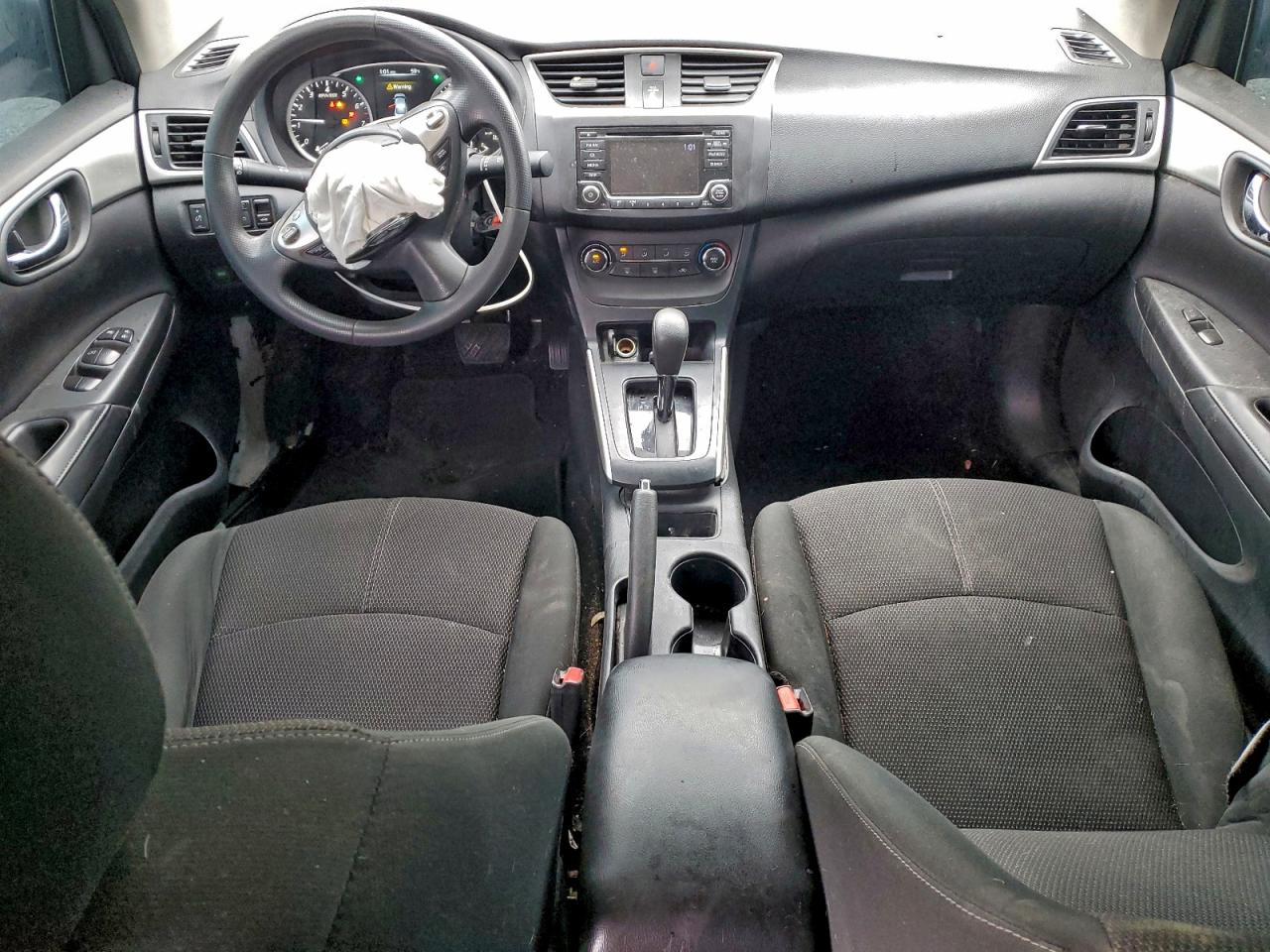 2018 NISSAN SENTRA S photo 8