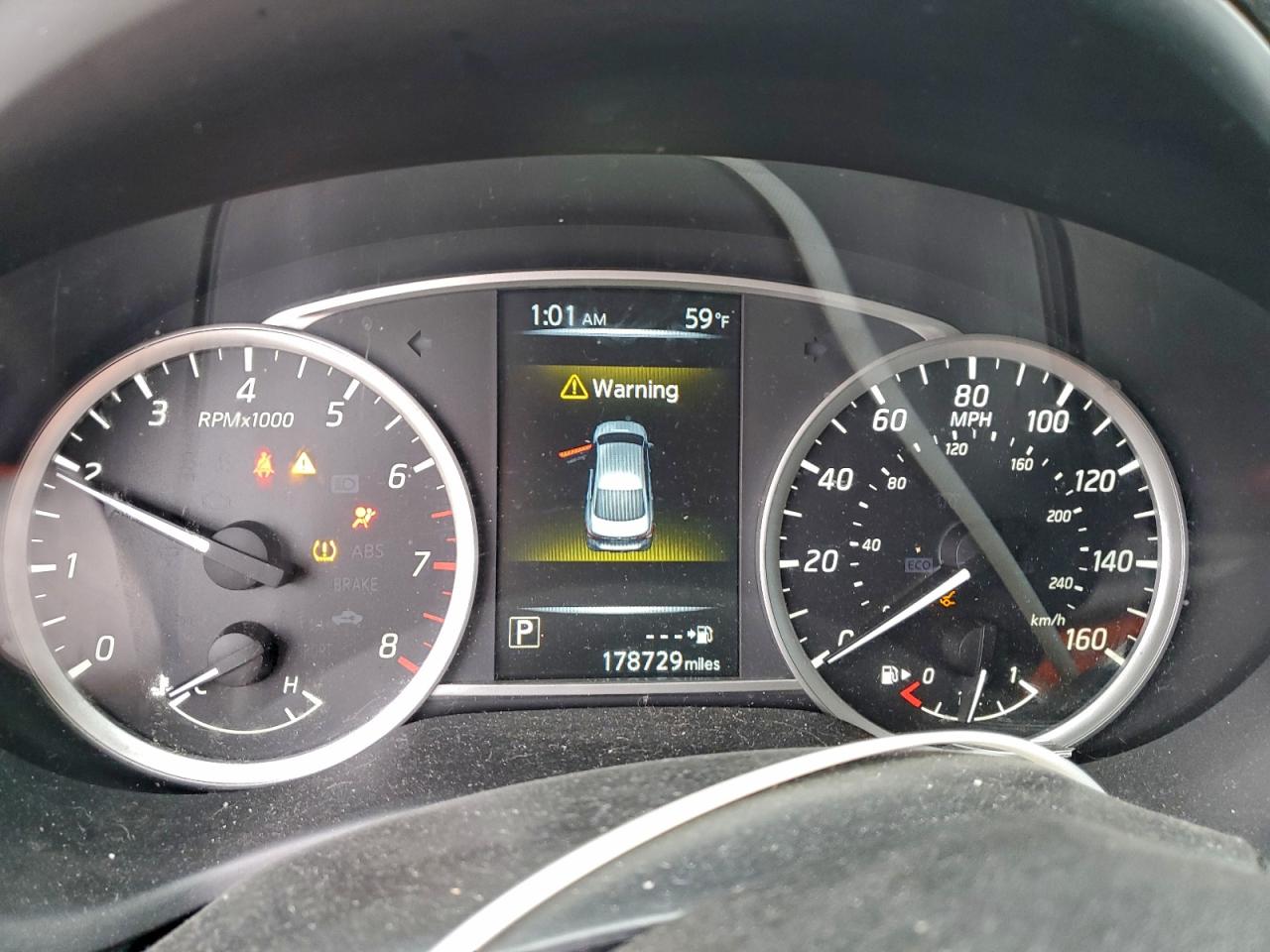 2018 NISSAN SENTRA S photo 9