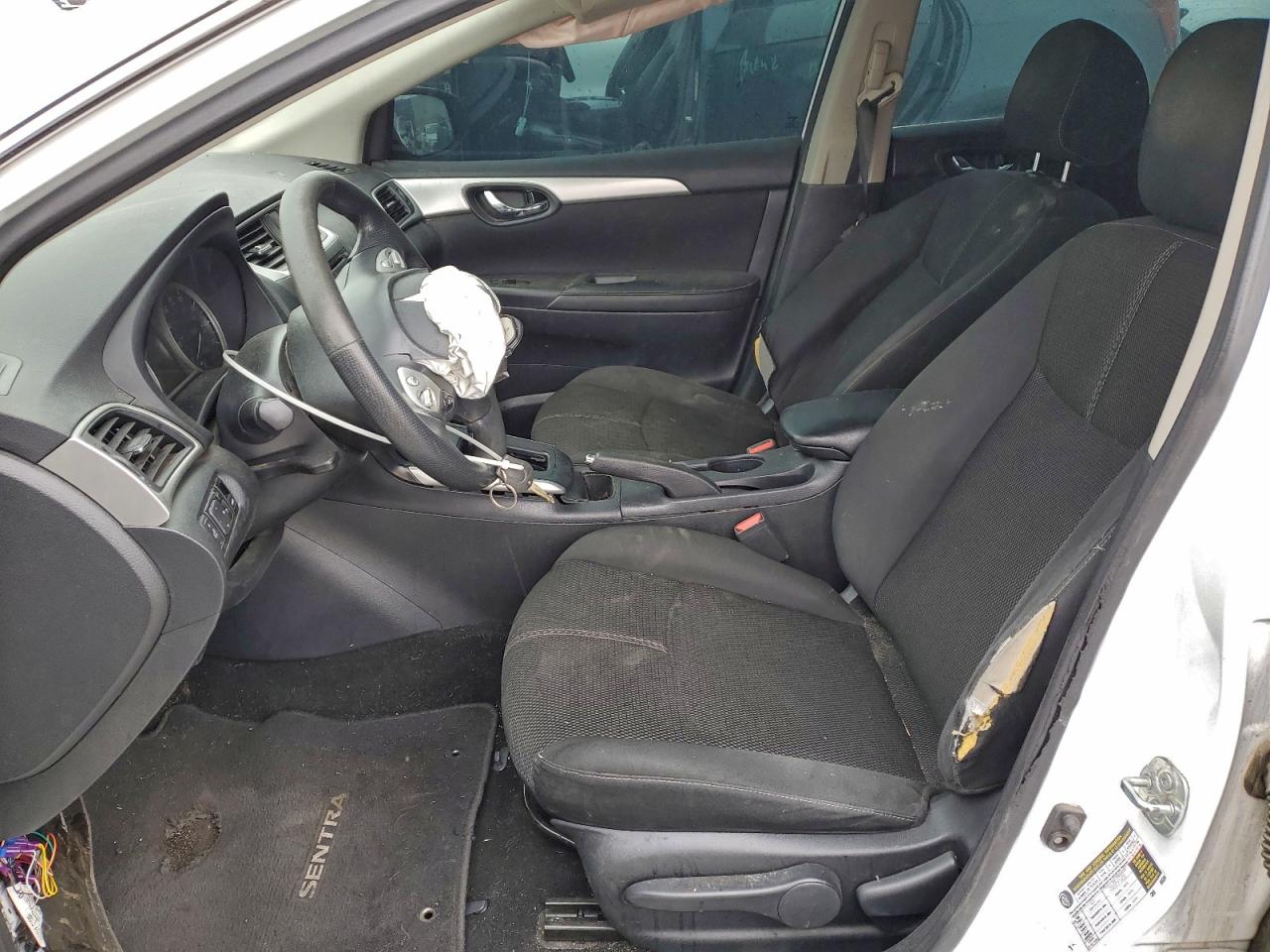 2018 NISSAN SENTRA S photo 7
