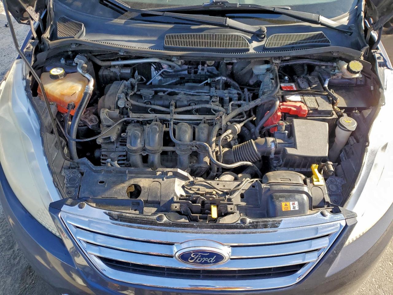 2012 FORD FIESTA SE photo 11