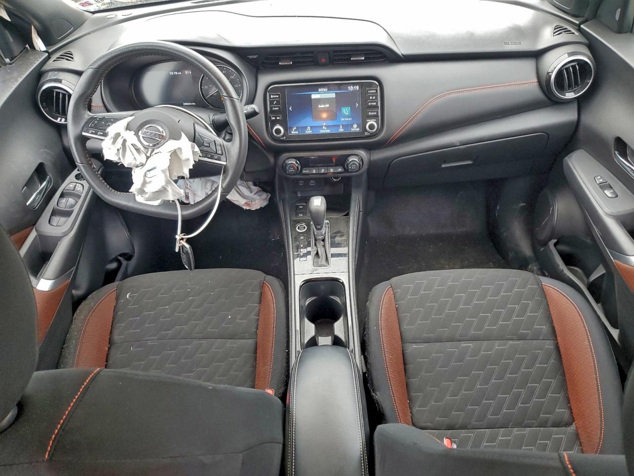 2023 NISSAN KICKS SR photo 8