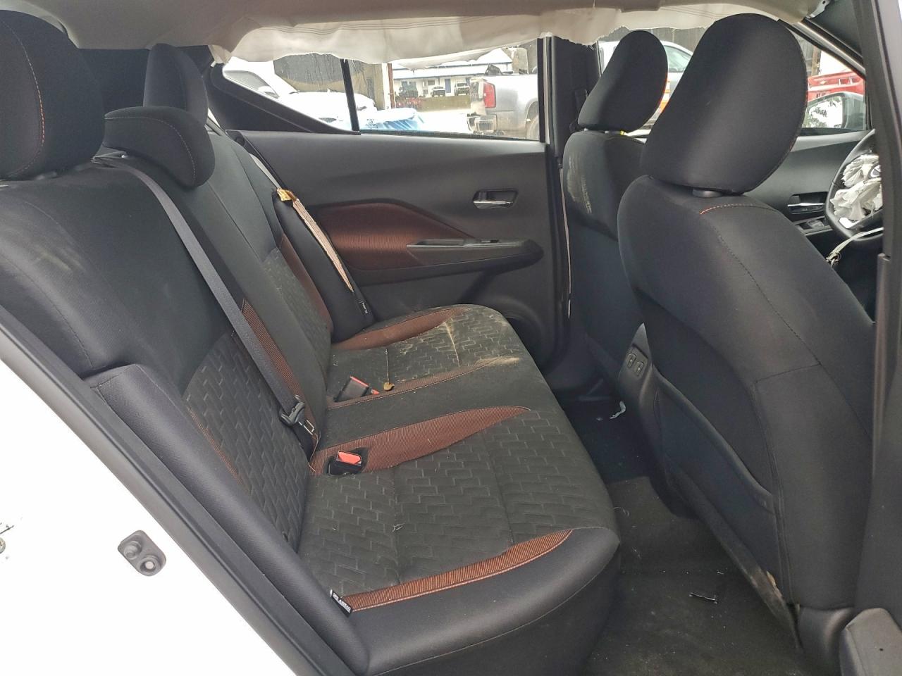 2023 NISSAN KICKS SR photo 10