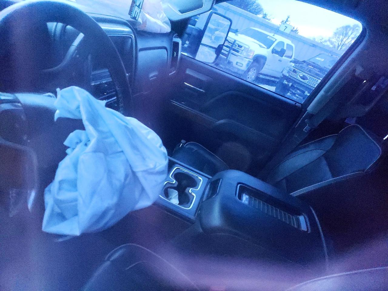 2019 CHEVROLET SILVERADO K3500 HIGH COUNTRY photo 8