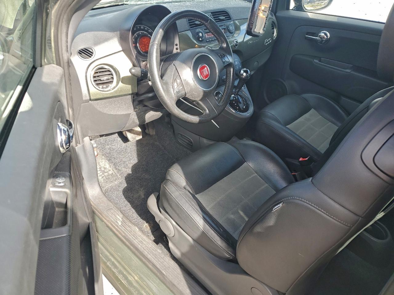 2012 FIAT 500 SPORT photo 8