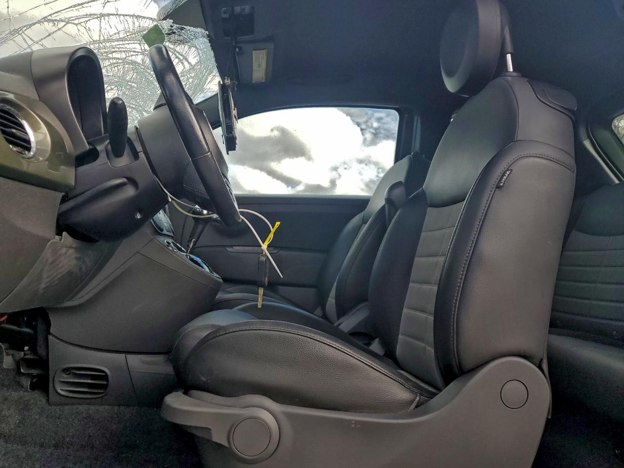 2012 FIAT 500 SPORT photo 7