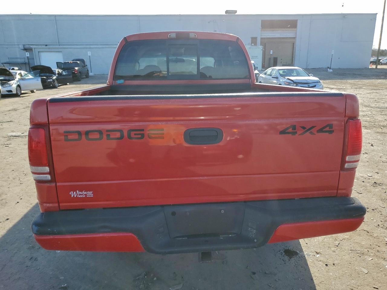2001 DODGE DAKOTA QUAD photo 6