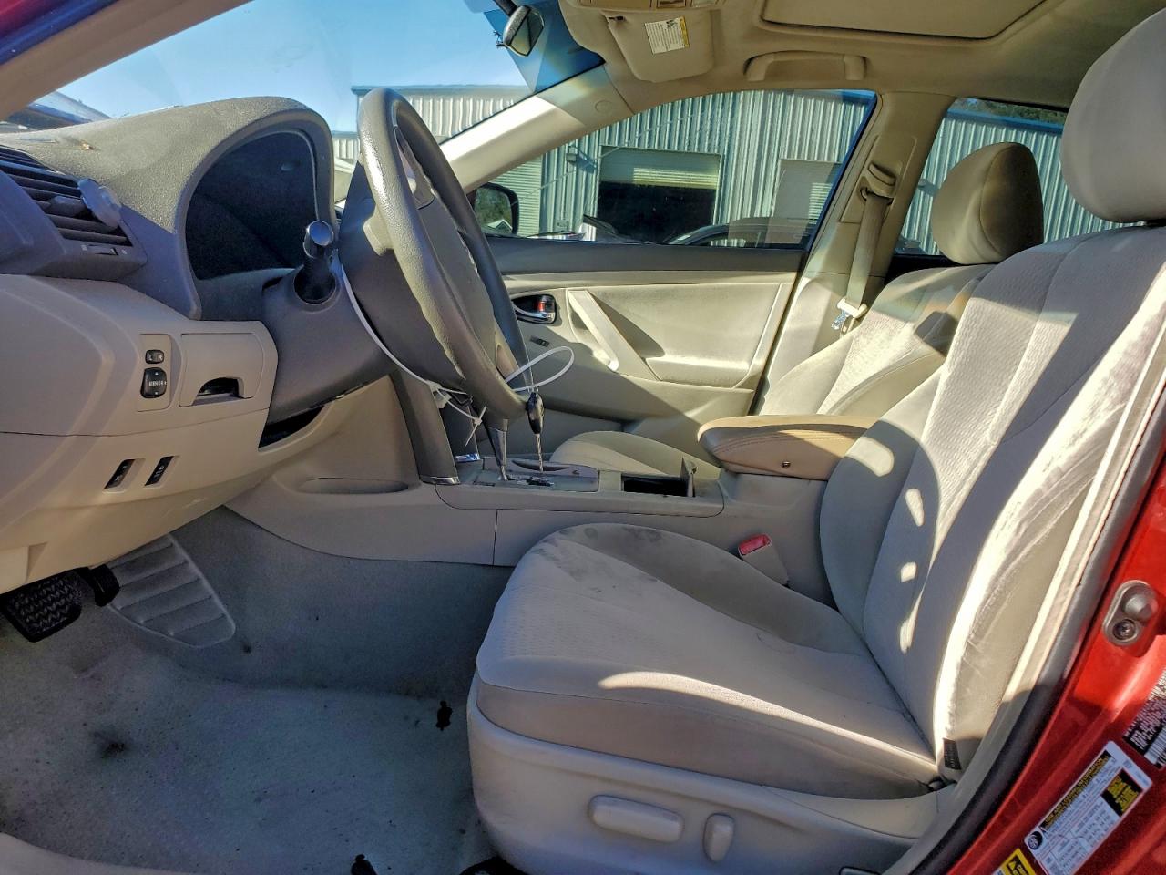 2011 TOYOTA CAMRY BASE photo 7