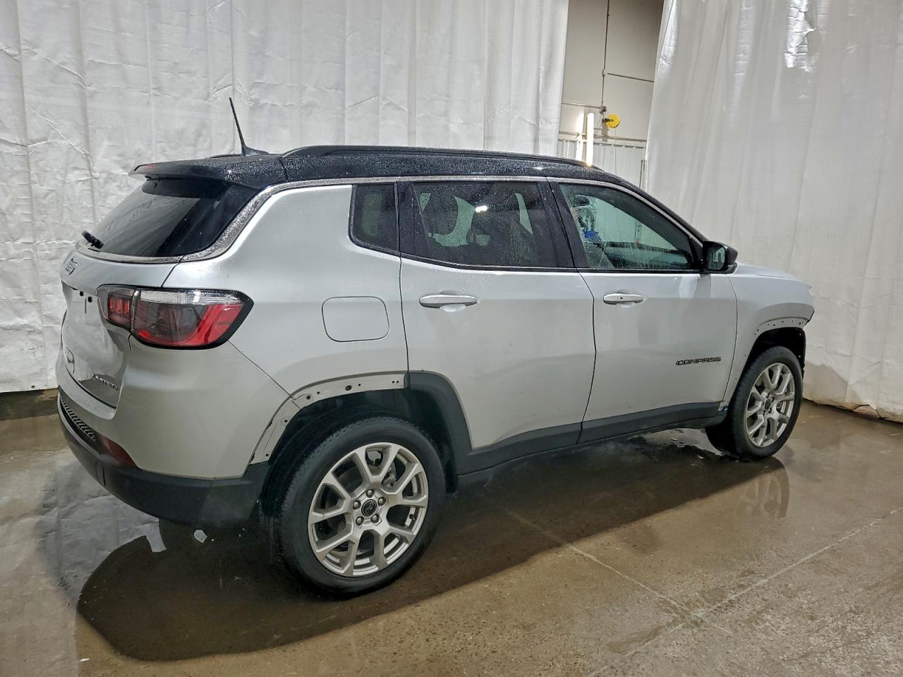 2025 JEEP COMPASS LIMITED photo 3