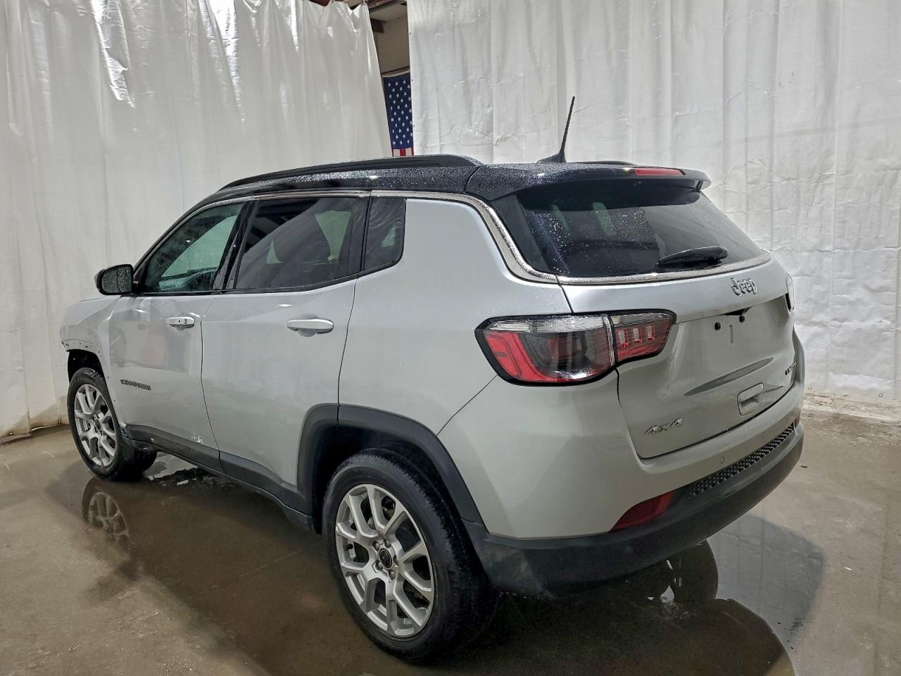 2025 JEEP COMPASS LIMITED photo 2