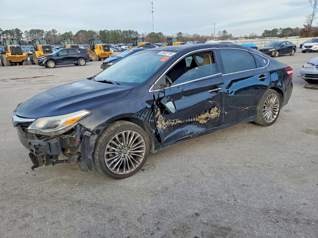 2016 TOYOTA AVALON