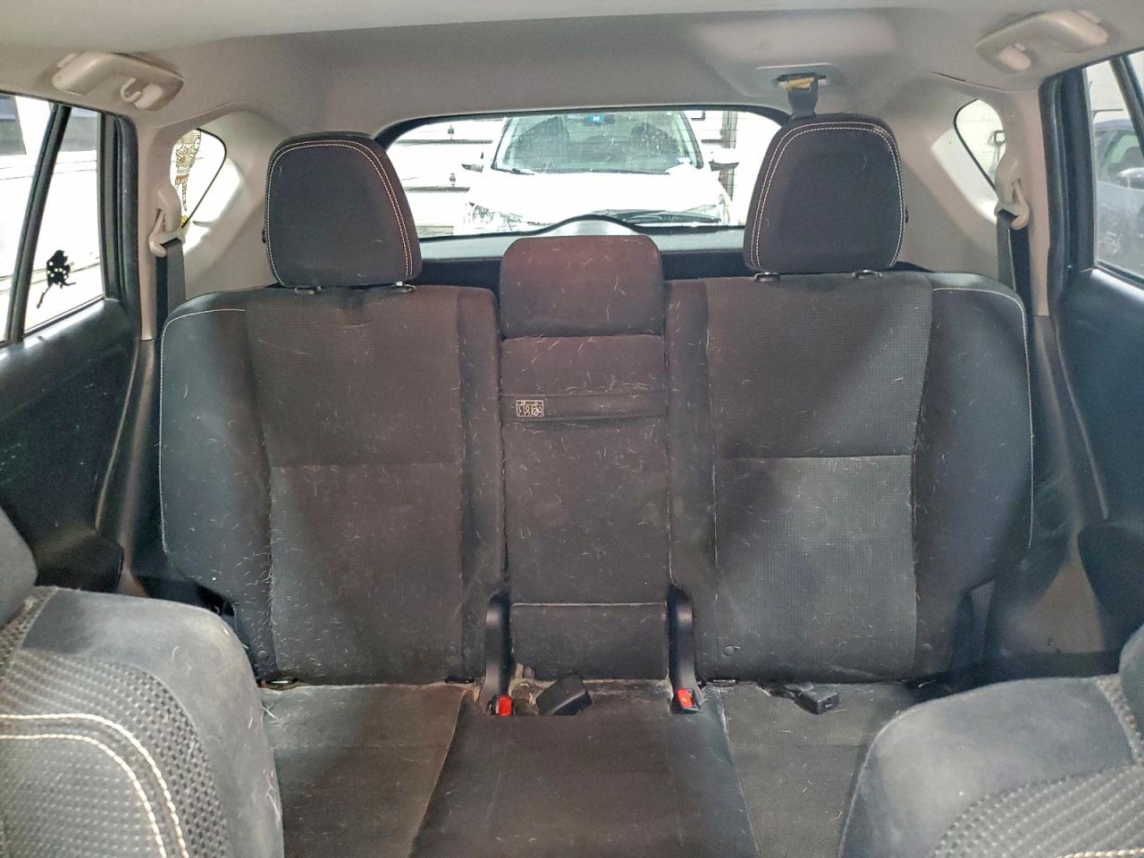 2017 TOYOTA RAV4 HV LE photo 10