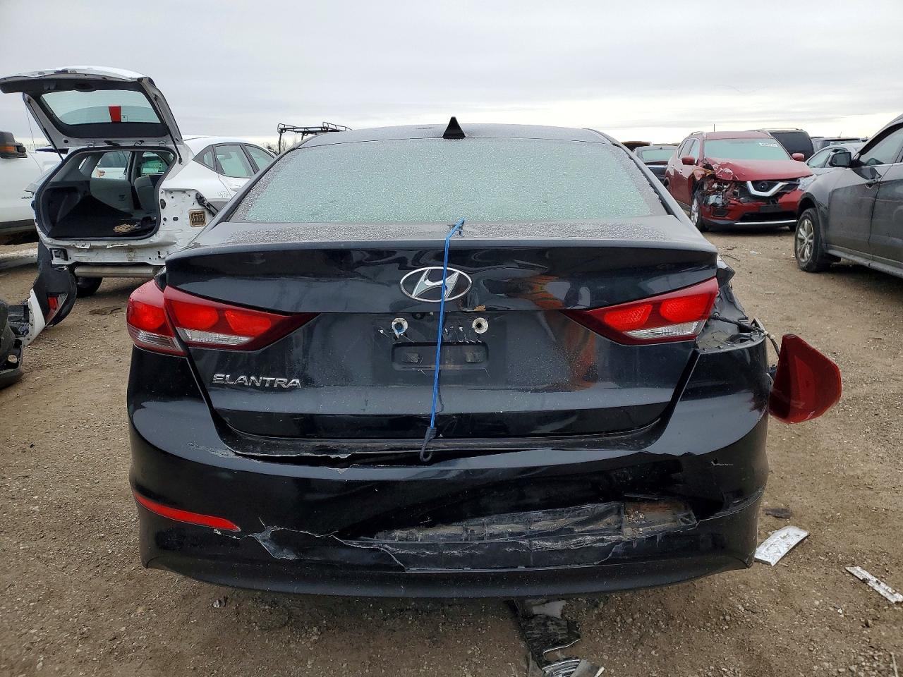 2018 HYUNDAI ELANTRA SEL photo 6