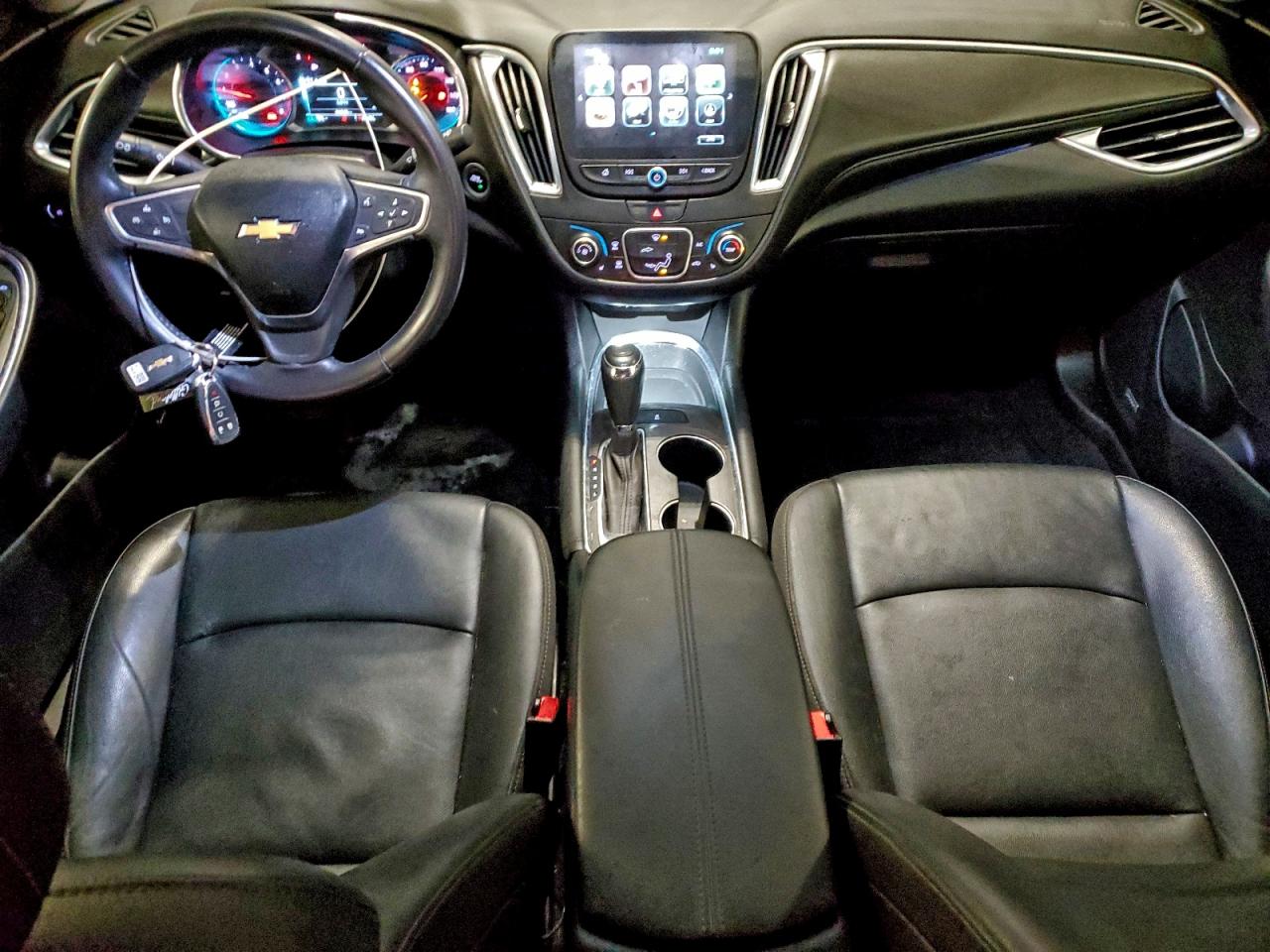2018 CHEVROLET MALIBU LT photo 8