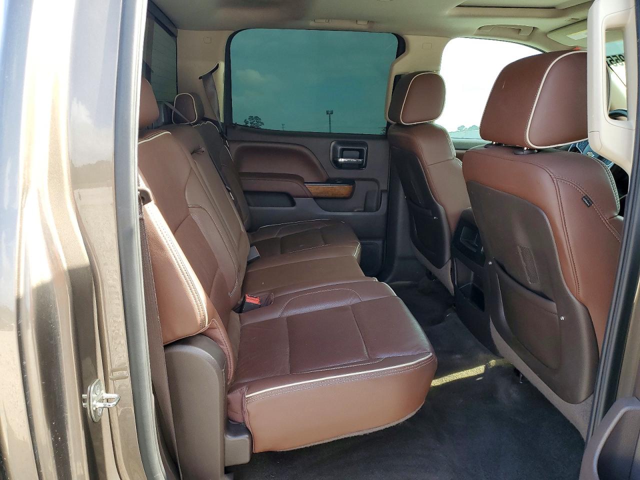 2015 CHEVROLET SILVERADO C1500 HIGH COUNTRY photo 10