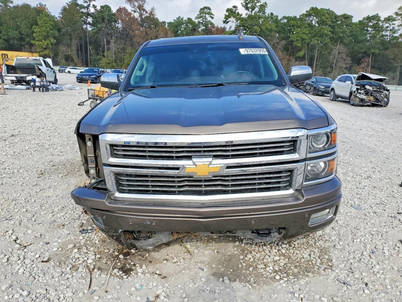 2015 CHEVROLET SILVERADO C1500 HIGH COUNTRY photo 5