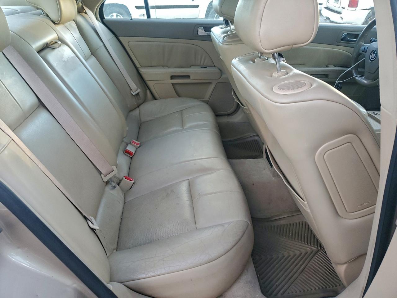 2006 CADILLAC STS photo 10