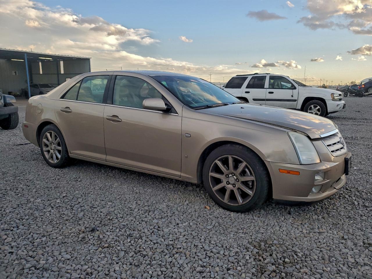 2006 CADILLAC STS photo 4