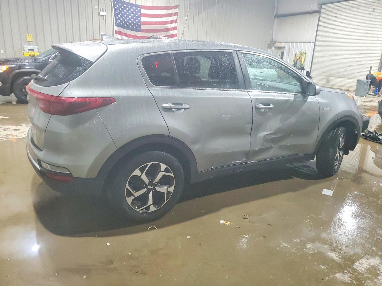 2020 KIA SPORTAGE LX photo 3