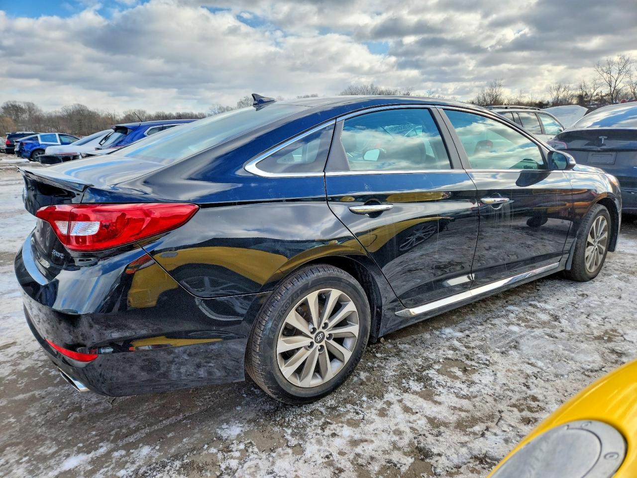 2016 HYUNDAI SONATA SPORT photo 3