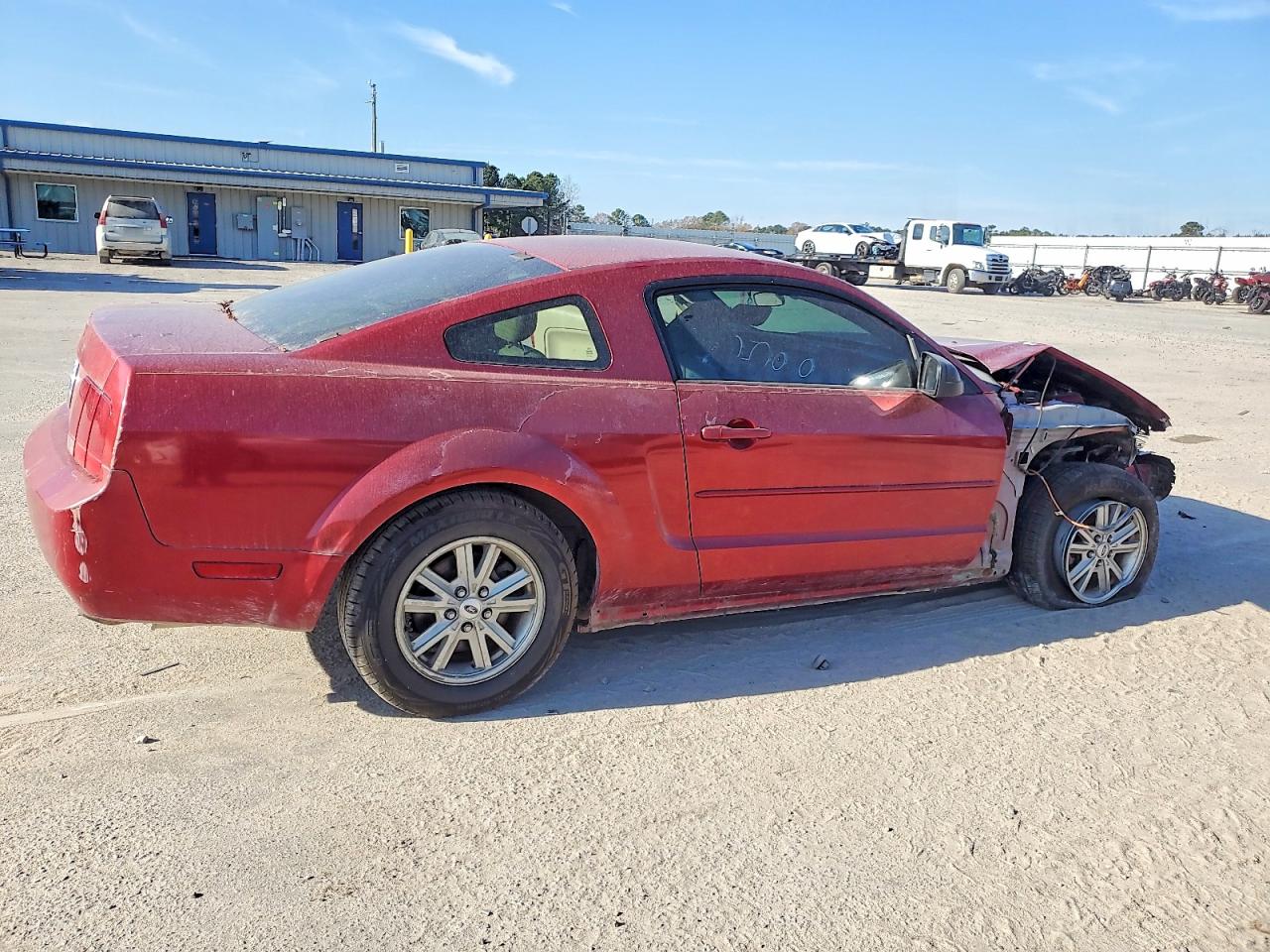 2005 FORD MUSTANG photo 3