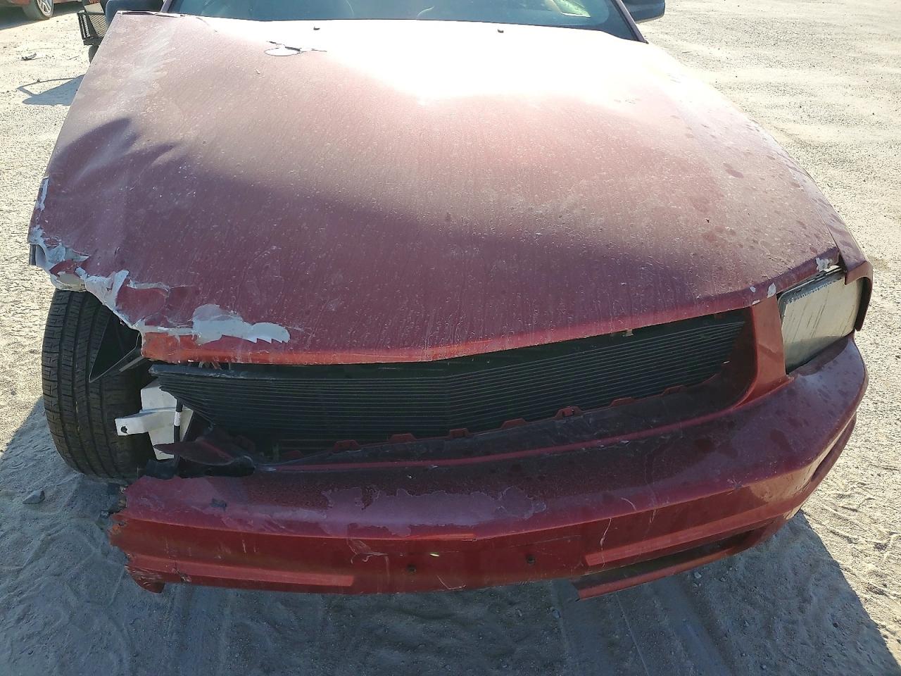 2005 FORD MUSTANG photo 11