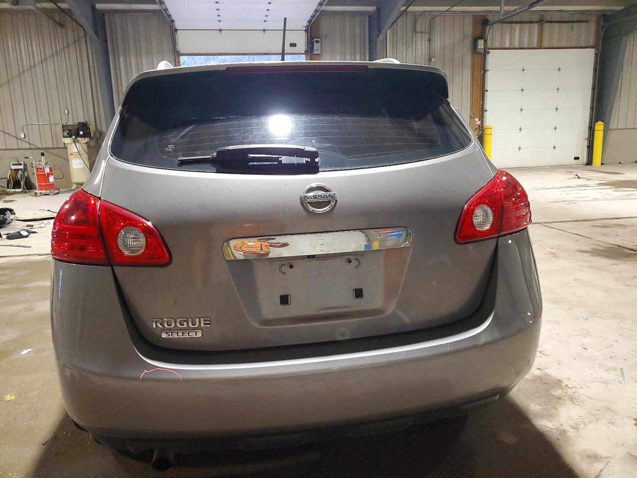2015 NISSAN ROGUE SELECT S photo 6