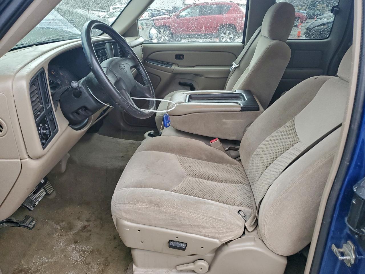 2004 CHEVROLET SILVERADO C1500 photo 7