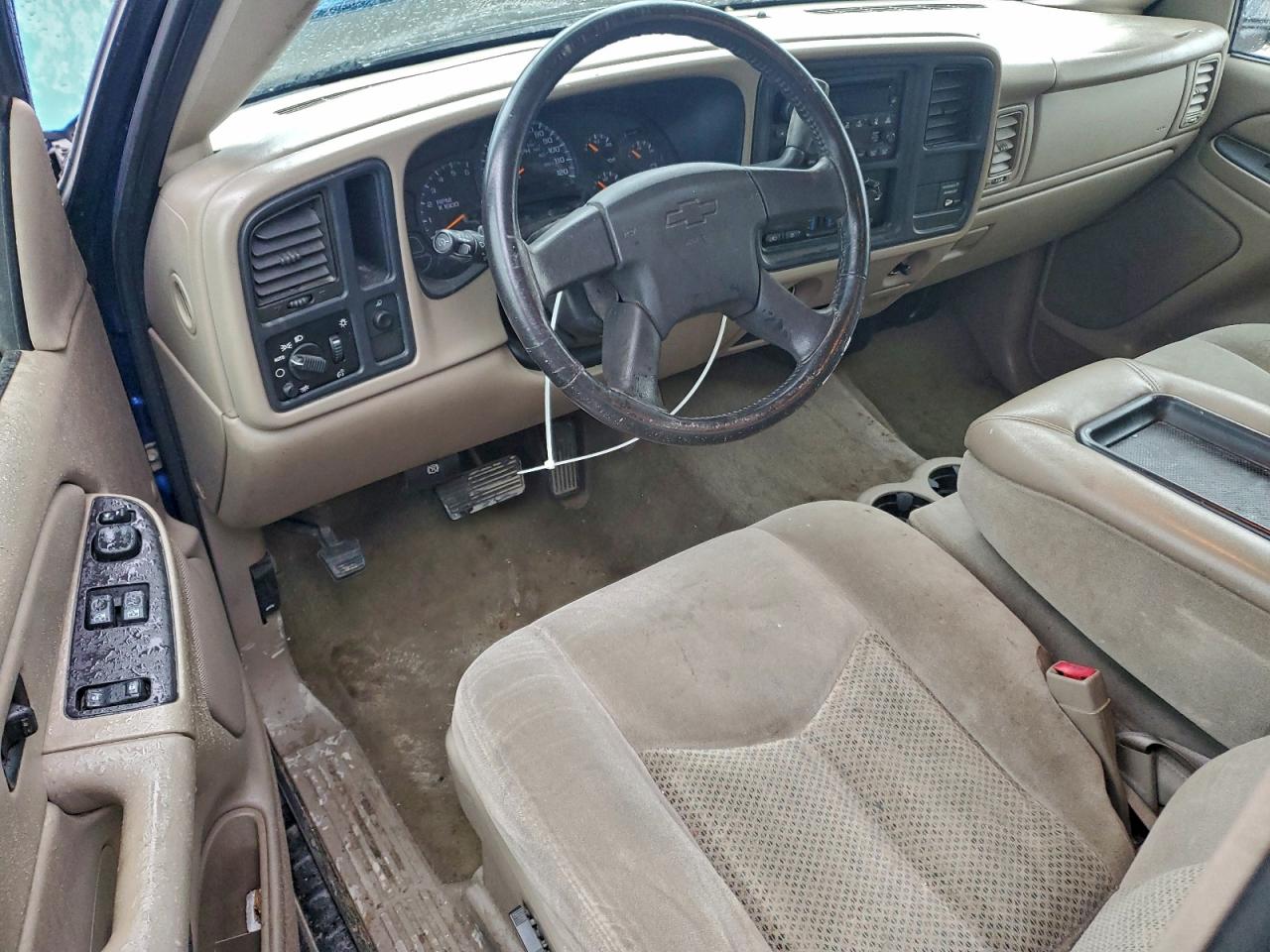 2004 CHEVROLET SILVERADO C1500 photo 8
