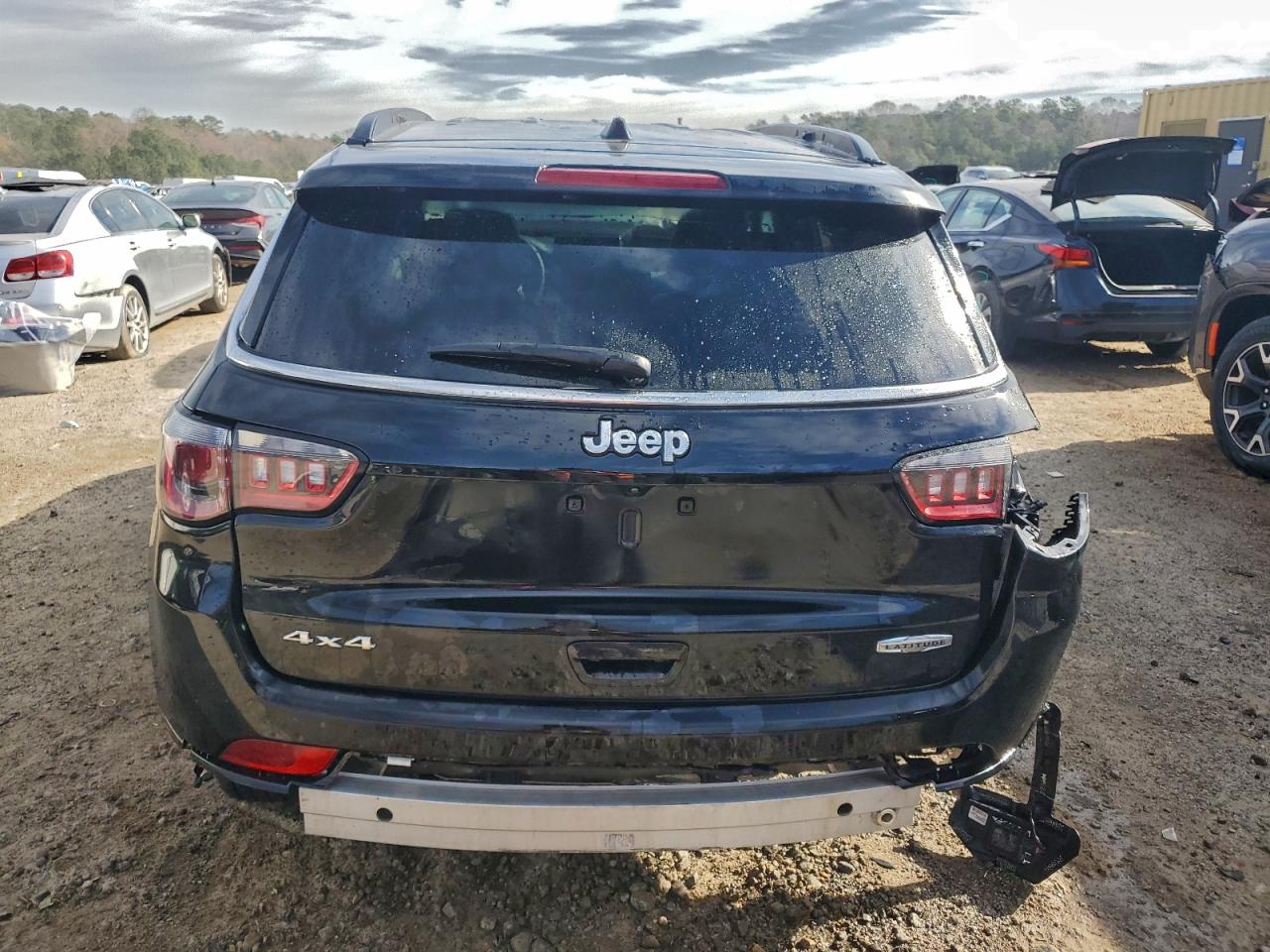 2024 JEEP COMPASS LATITUDE photo 6
