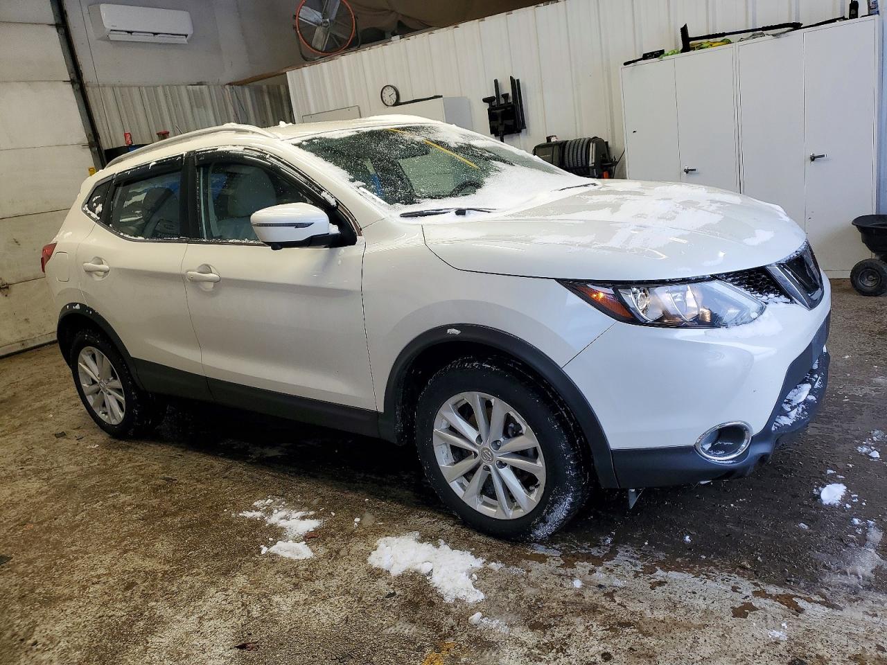 2018 NISSAN ROGUE SPORT S photo 4