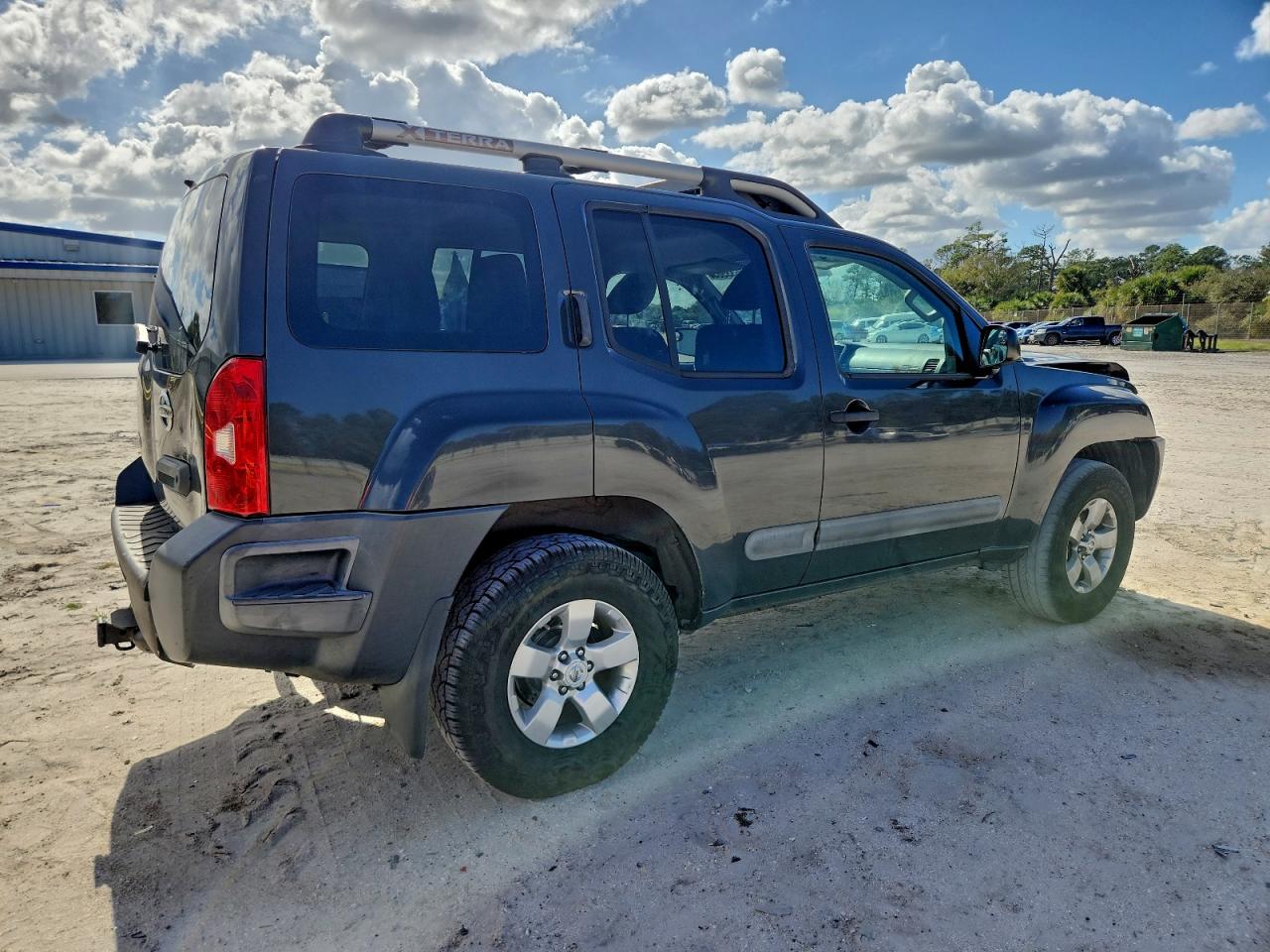 2013 NISSAN XTERRA X photo 3