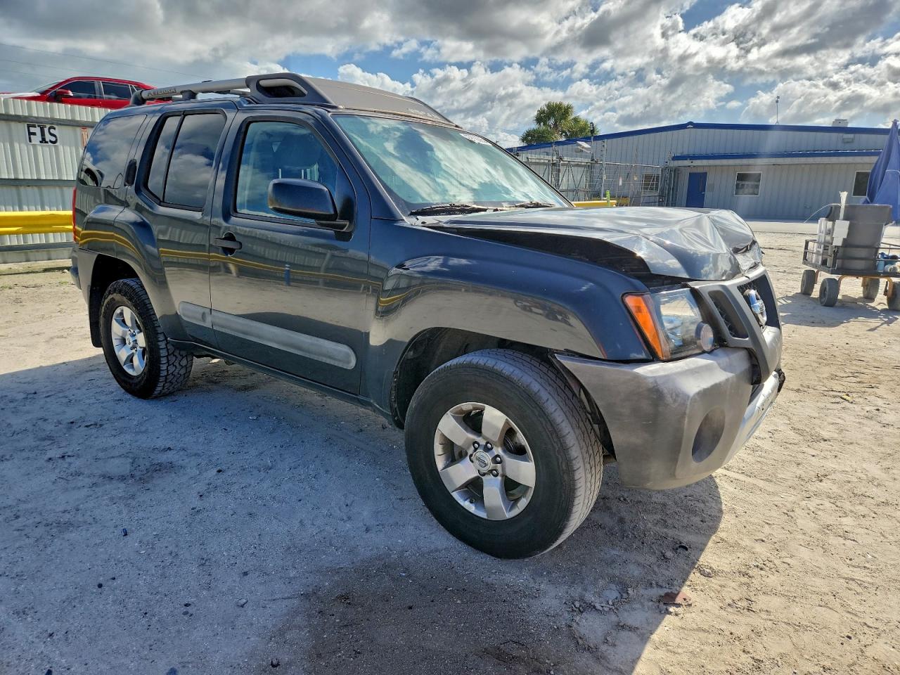 2013 NISSAN XTERRA X photo 4