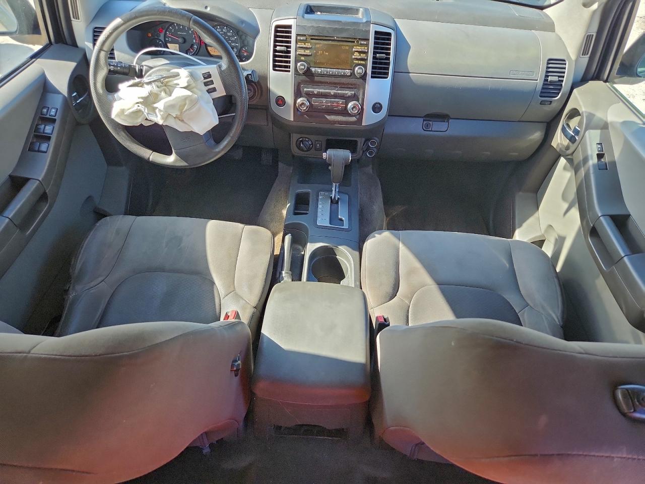 2013 NISSAN XTERRA X photo 8