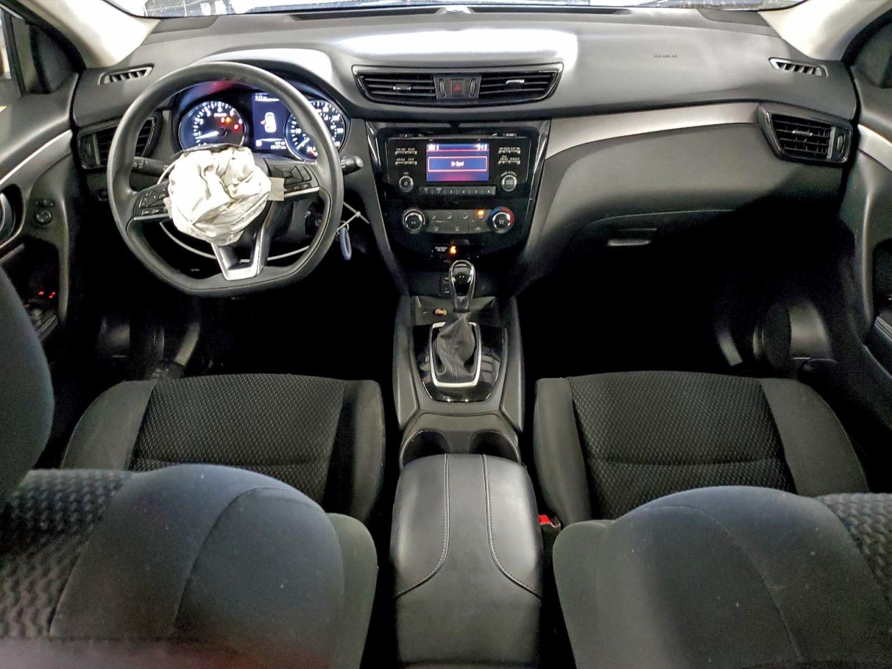 2018 NISSAN ROGUE SPORT S photo 8