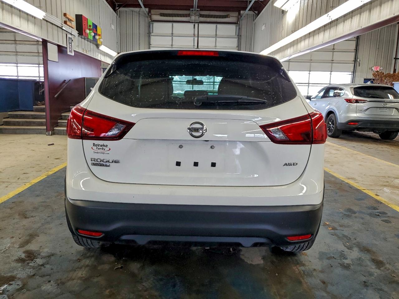 2018 NISSAN ROGUE SPORT S photo 6