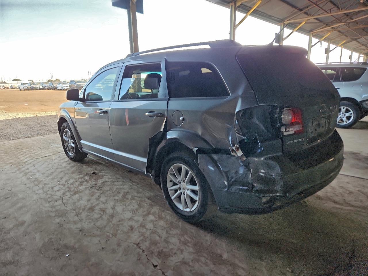 2013 DODGE JOURNEY SXT photo 2