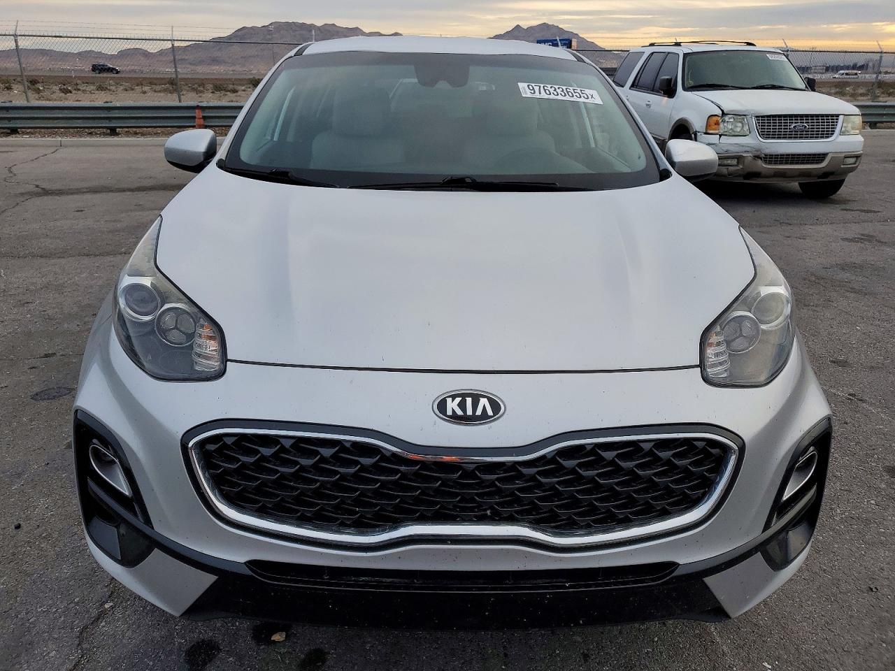 2020 KIA SPORTAGE LX photo 5