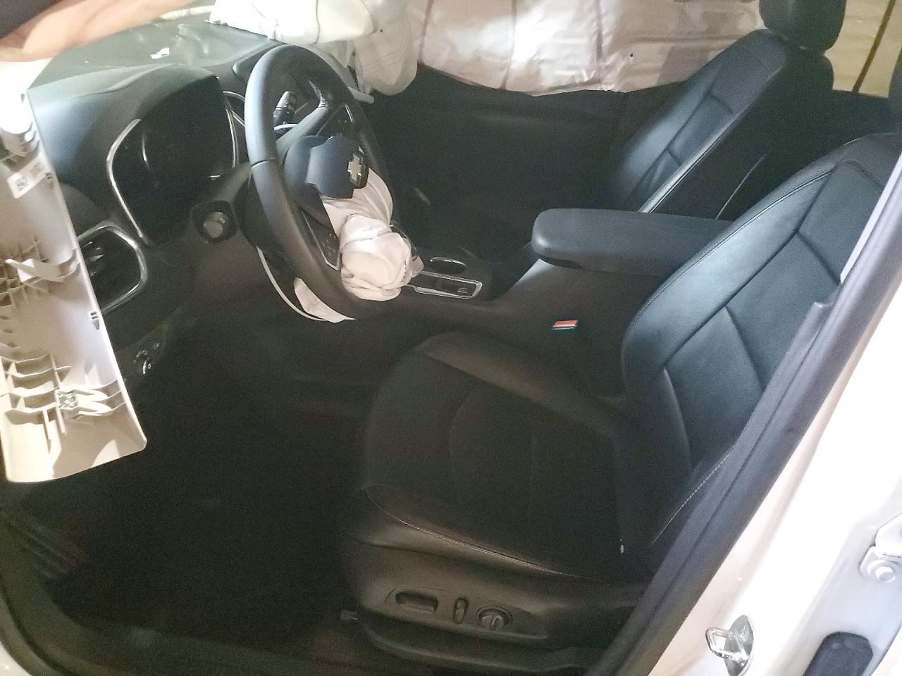 2020 CHEVROLET EQUINOX LT photo 7