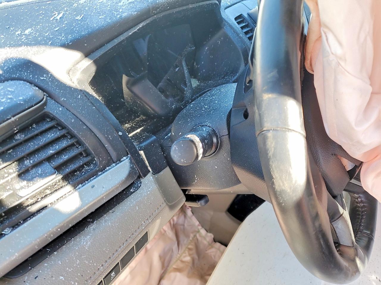 2011 HYUNDAI SONATA HYBRID photo 17