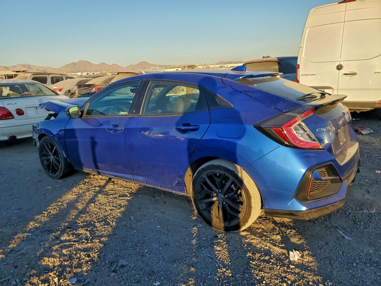 2020 HONDA CIVIC SPORT TOURING photo 2