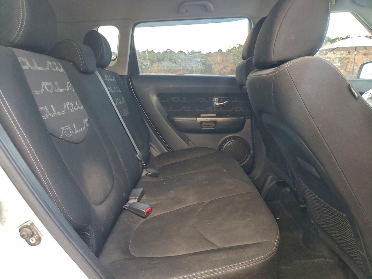 2012 KIA SOUL + photo 11