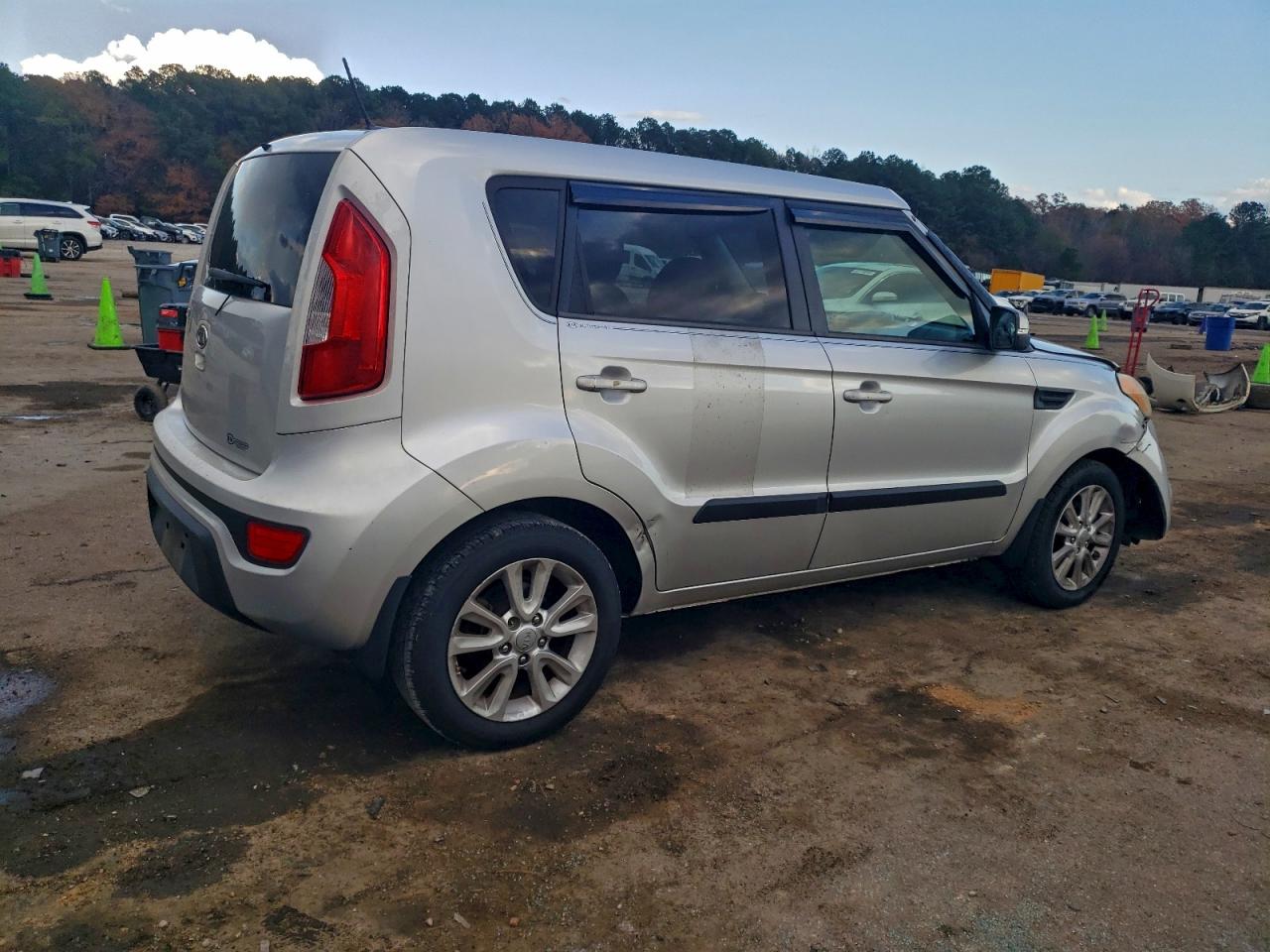 2012 KIA SOUL + photo 3